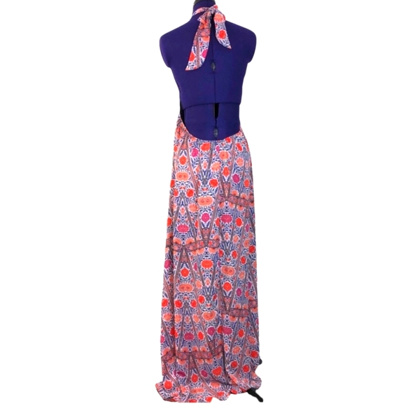 Lulus White, Blue, Orange Patterned Maxi Dress (L) - Picture 2 of 11